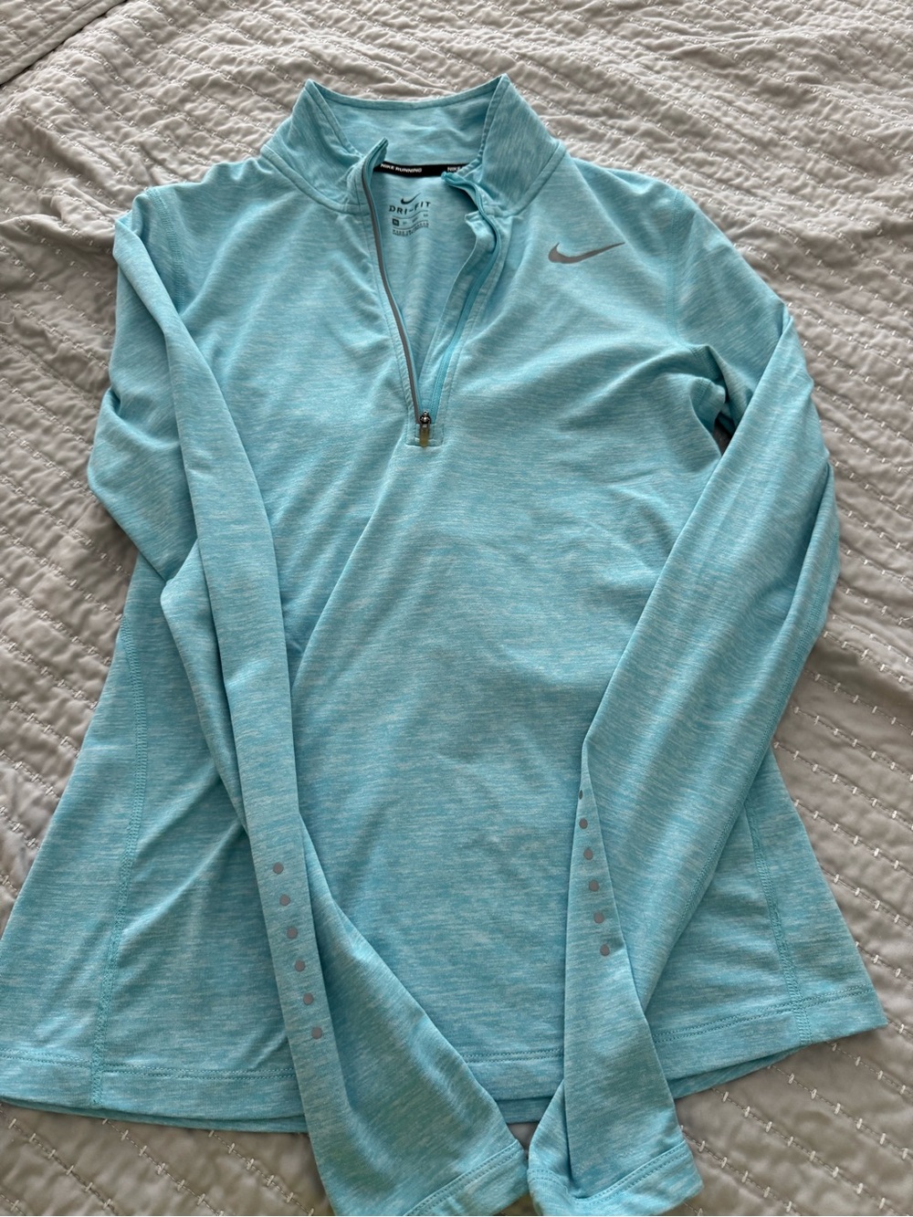 Nike Women’s Aqua Blue Quarter-Zip Long Sleeve Top